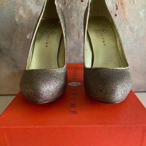 Ivanka Trump Glitter Pumps "ITPINKI"
